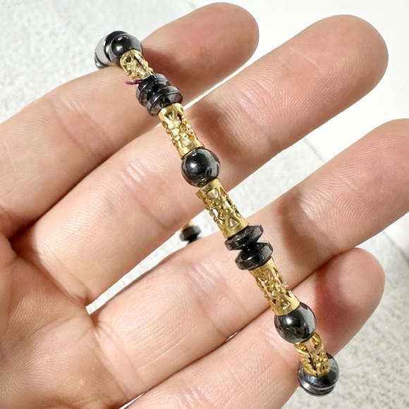 5/$35 Handmade Metallic Magnetic Beaded Bracelet With Magnetic Closure - Picture 5 of 12